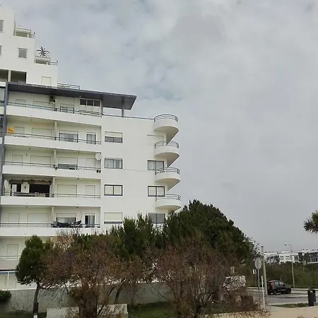Pé Na Areia Apartamento Quarteira
