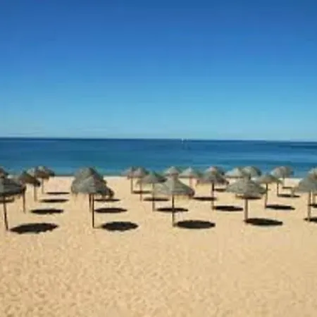 Pé Na Areia