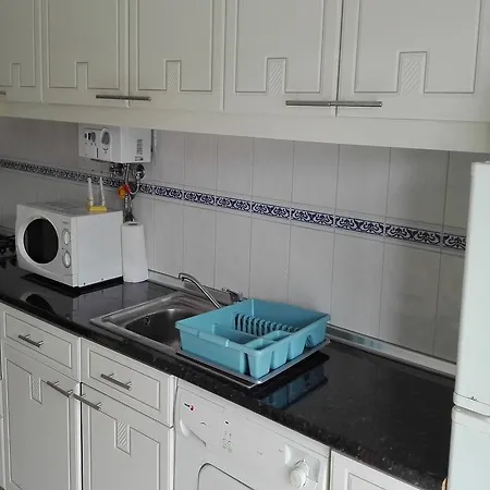 Apartamento Pé Na Areia Quarteira